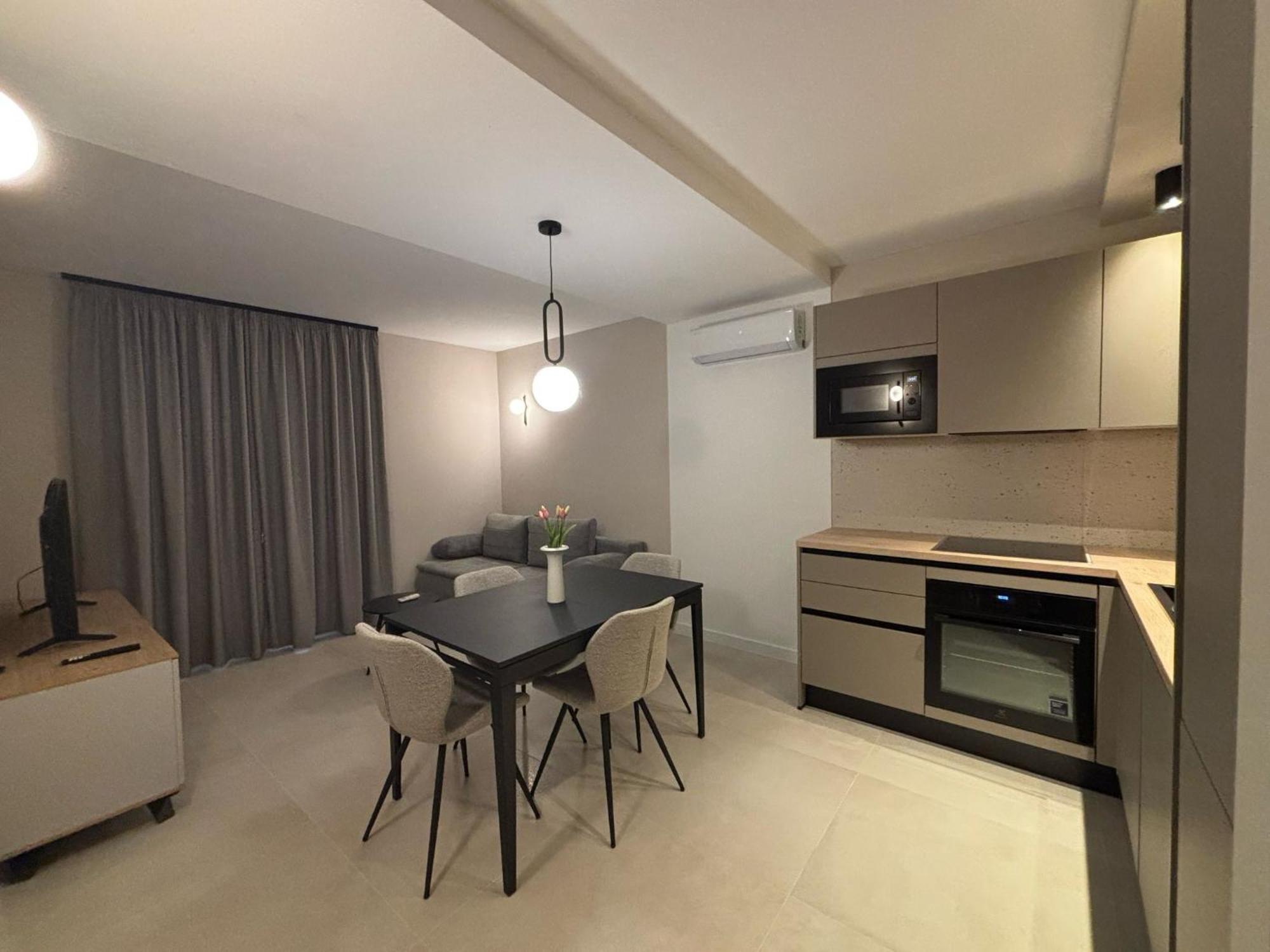 Sea View Apartment Gin Brela Exterior photo