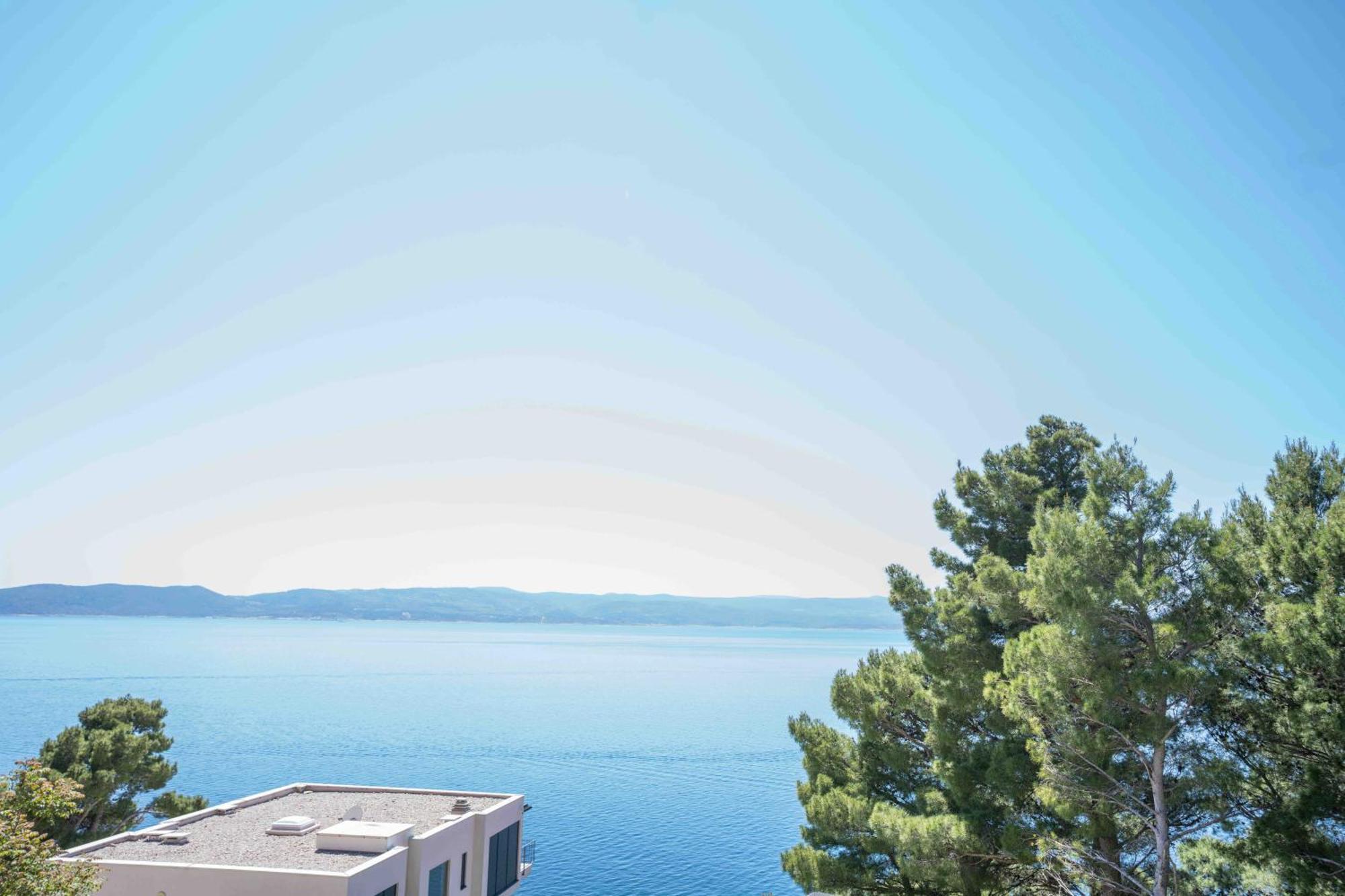 Sea View Apartment Gin Brela Exterior photo