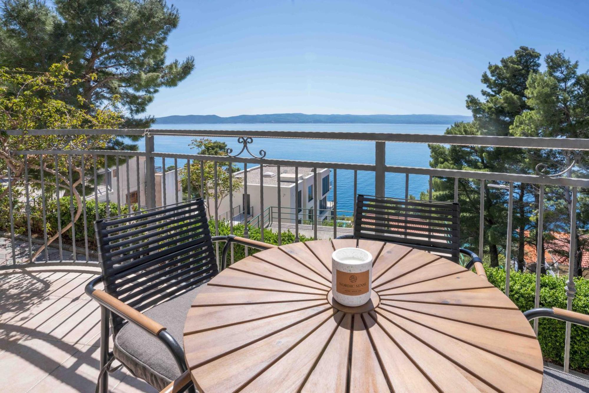 Sea View Apartment Gin Brela Exterior photo