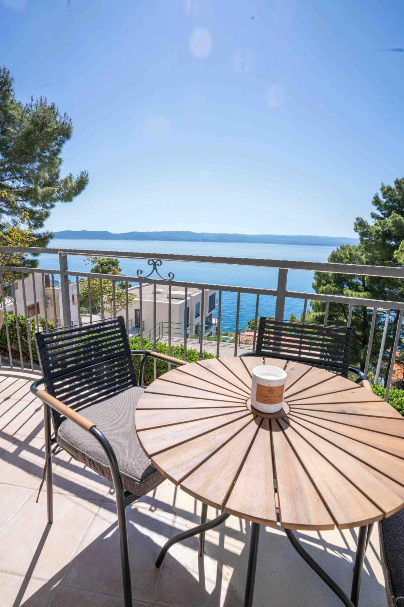 Sea View Apartment Gin Brela Exterior photo